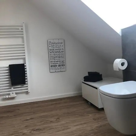 Bee - Urlaubs Und Business Loft Appartement